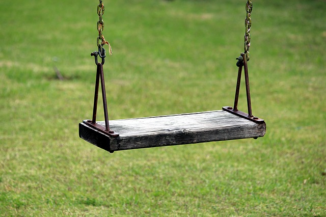 Swing-1365713 640.jpg